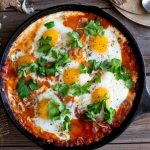 healthy-baked-eggs-tomato