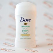 کرم مرطوب کننده Dove مدل sensitive