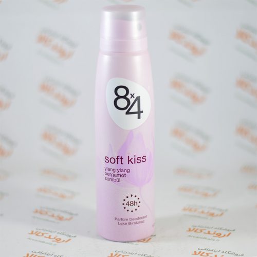 اسپری دئودرانت هشت در چهار 4*8 مدل soft kiss